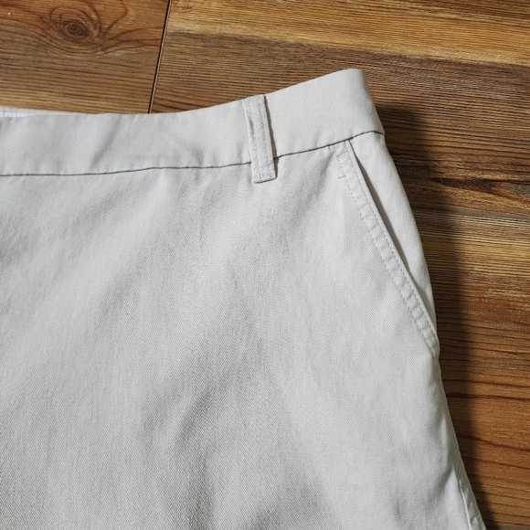 J. Crew Shorts Womens 16 Oyster Gray 5" Chino NEW - Picture 5 of 8